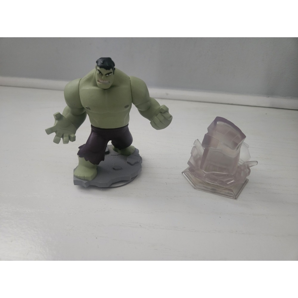 Disney Infinity 3.0 Marvel Battlegrounds: Hulk Fist Crystal With Hulk Figure